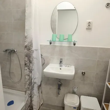 Zlatko , Steps To The Sea Апартаменты Опатия