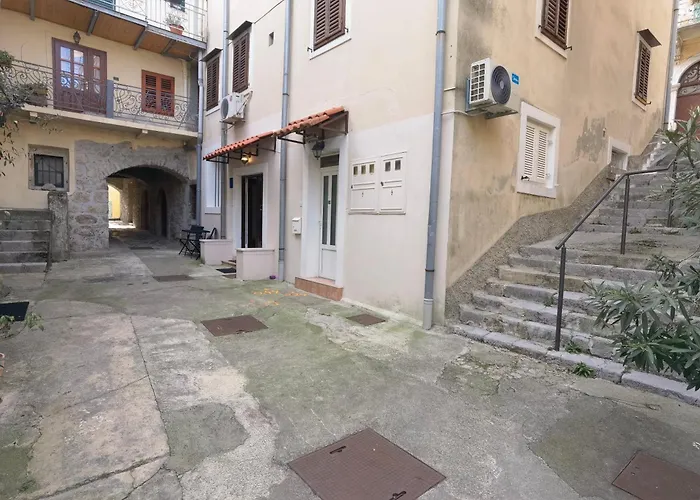 Apartamento Zlatko , Steps To The Sea *
